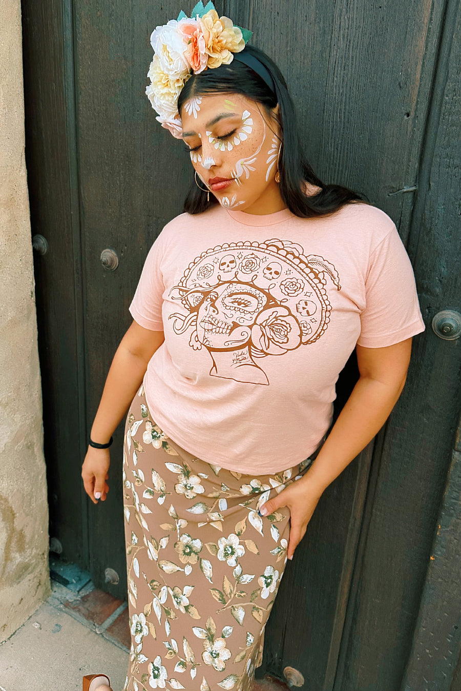 Unisex Peach Catrina Tee