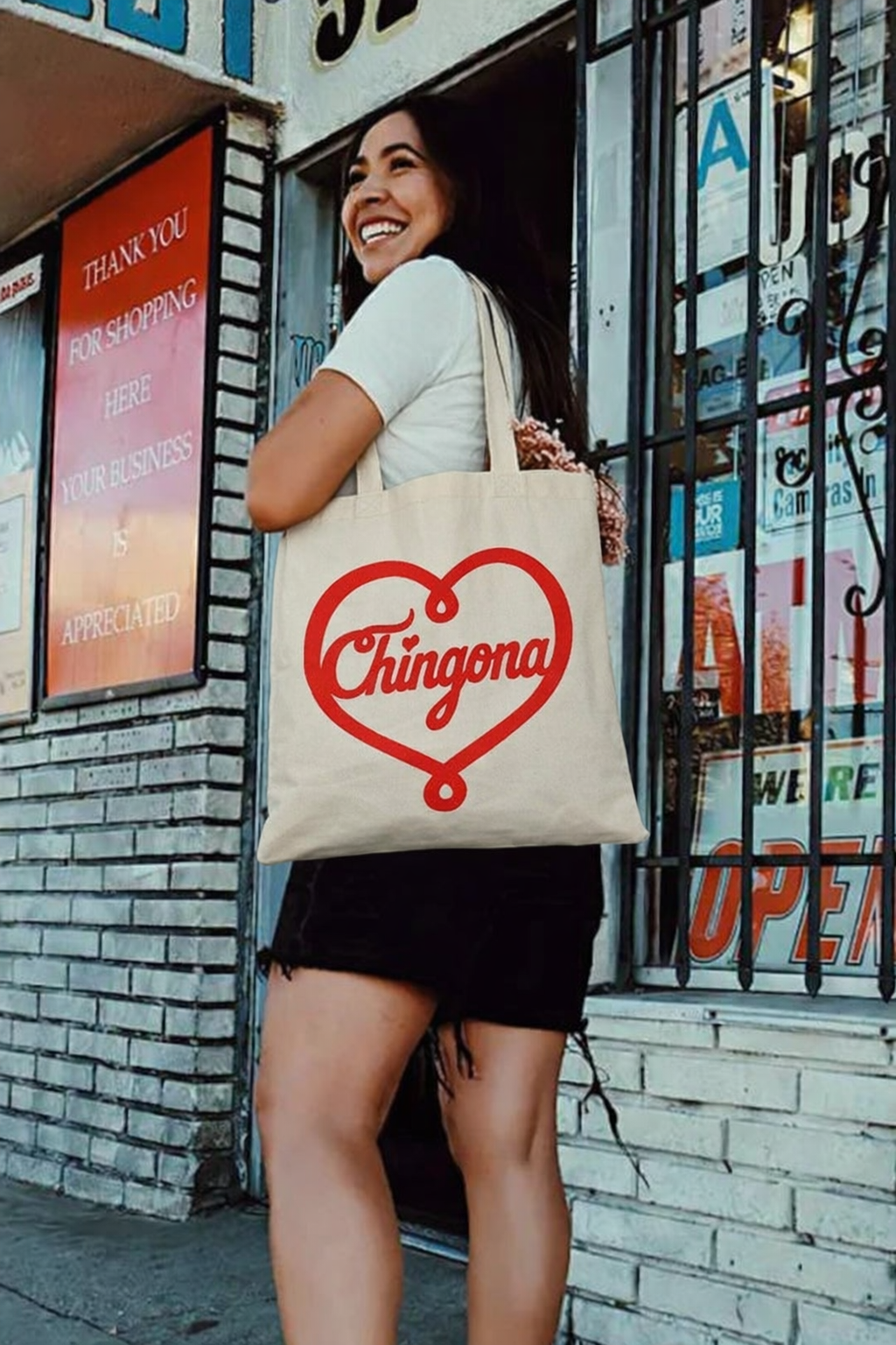 Chingona Heart Tote