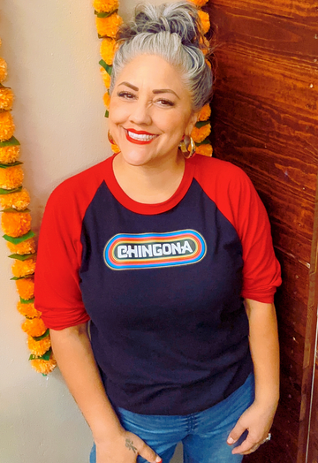 Unisex Retro Chingona Baseball Tee