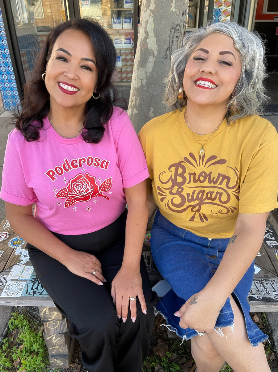 Unisex Rosado Poderosa Tee
