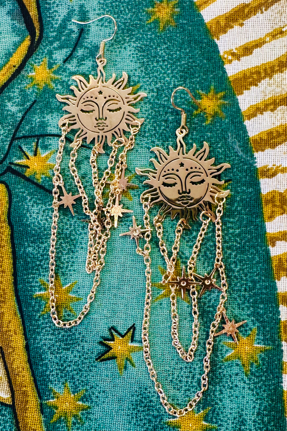 Sol Star Dangle Earrings