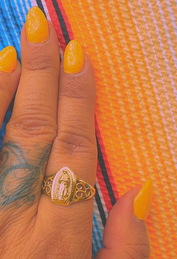 Virgencita Scroll Ring